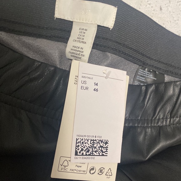 H&M Faux Leather Leggings - Picture 10 of 10